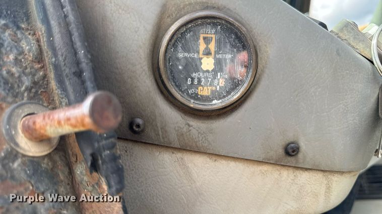 image for item ED1479 1997 Caterpillar TH63 telehandler