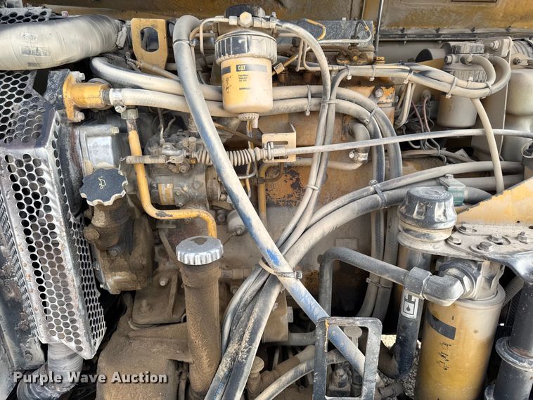 image for item ED1479 1997 Caterpillar TH63 telehandler