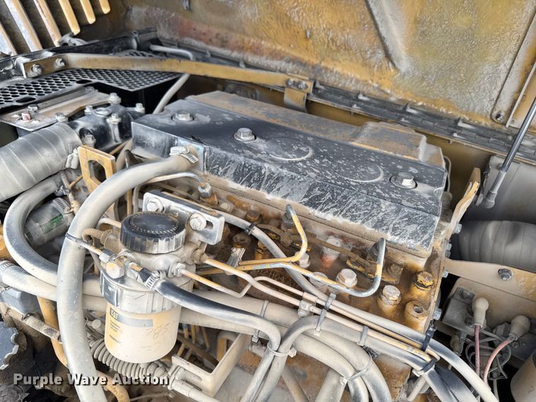 image for item ED1479 1997 Caterpillar TH63 telehandler