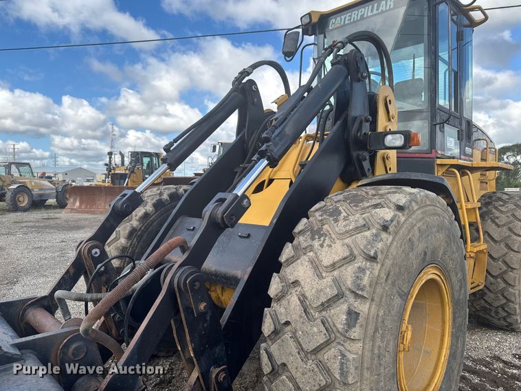 image for item ED1480 2002 Caterpillar IT28G wheel loader