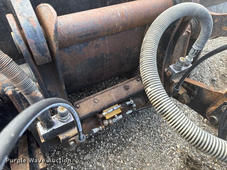 image for item ED1480 2002 Caterpillar IT28G wheel loader