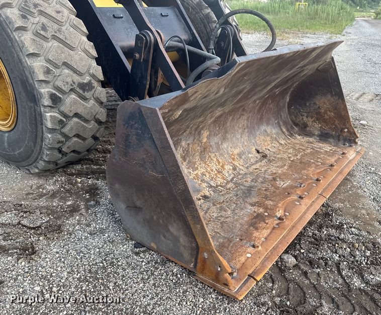 image for item ED1480 2002 Caterpillar IT28G wheel loader