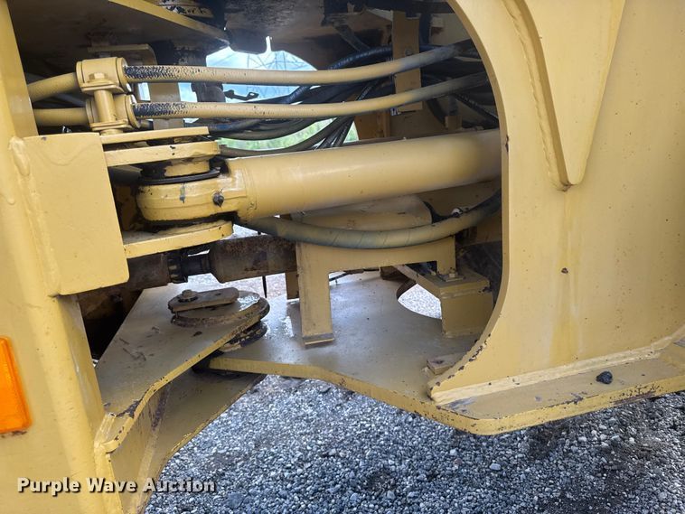 image for item ED1480 2002 Caterpillar IT28G wheel loader