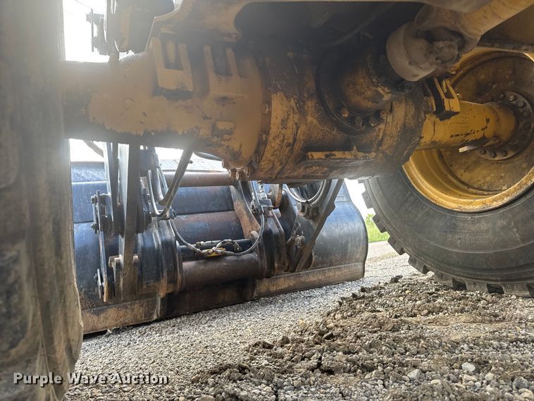image for item ED1480 2002 Caterpillar IT28G wheel loader