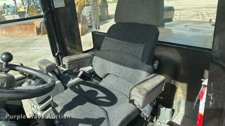 image for item ED1480 2002 Caterpillar IT28G wheel loader