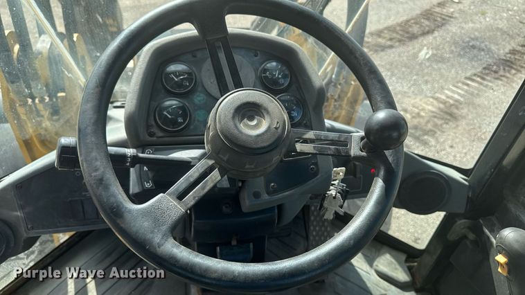 image for item ED1480 2002 Caterpillar IT28G wheel loader