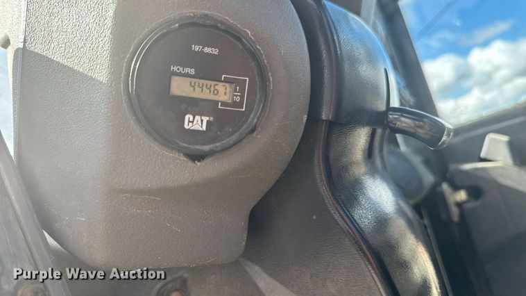 image for item ED1480 2002 Caterpillar IT28G wheel loader