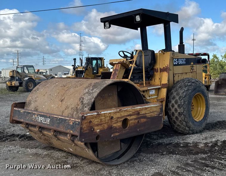 COMPACTADOR 1997 CATERPILLAR CS563C