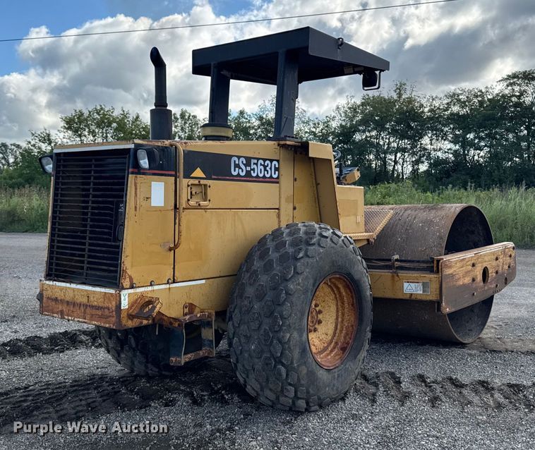 COMPACTADOR 1997 CATERPILLAR CS563C