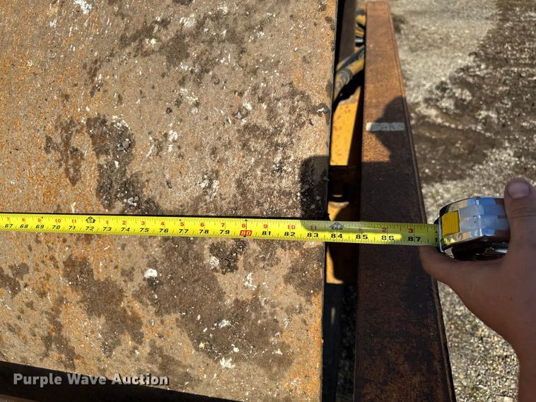 image for item ED1481 1997 Caterpillar CS-563C single drum vibratory roller