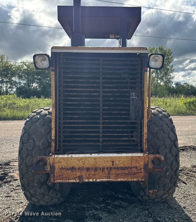 image for item ED1481 1997 Caterpillar CS-563C single drum vibratory roller