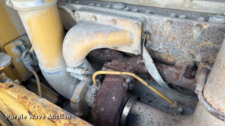 image for item ED1481 1997 Caterpillar CS-563C single drum vibratory roller