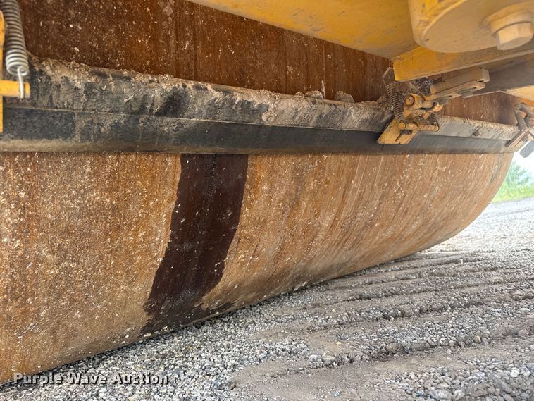 image for item ED1482 2017 Sakai SW850ND-II double drum vibratory roller