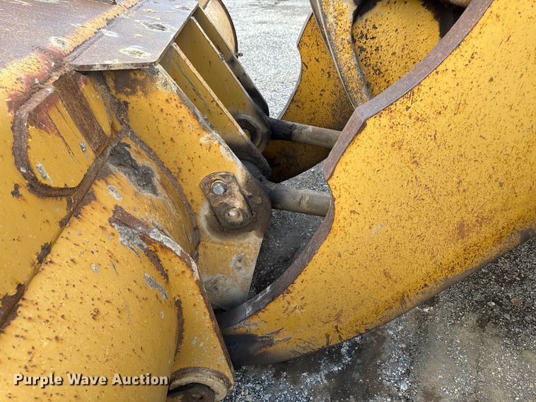 image for item ED1483 1997 Caterpillar 980G wheel loader