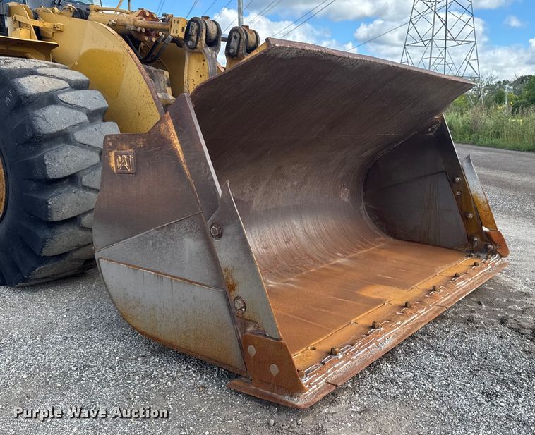 image for item ED1483 1997 Caterpillar 980G wheel loader