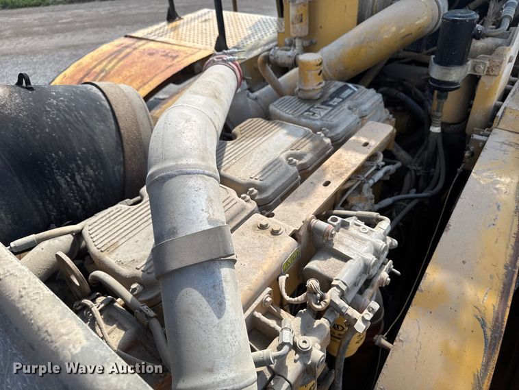 image for item ED1483 1997 Caterpillar 980G wheel loader