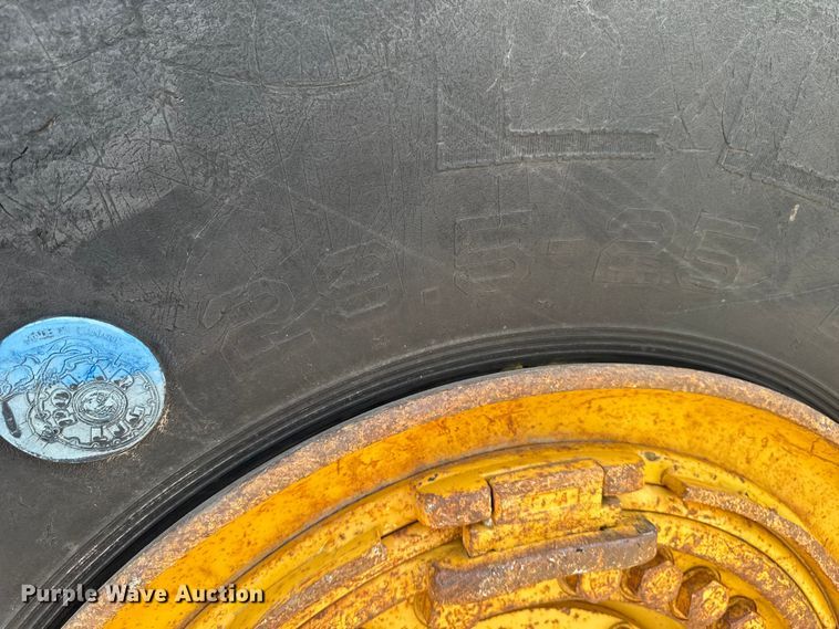 image for item ED1483 1997 Caterpillar 980G wheel loader