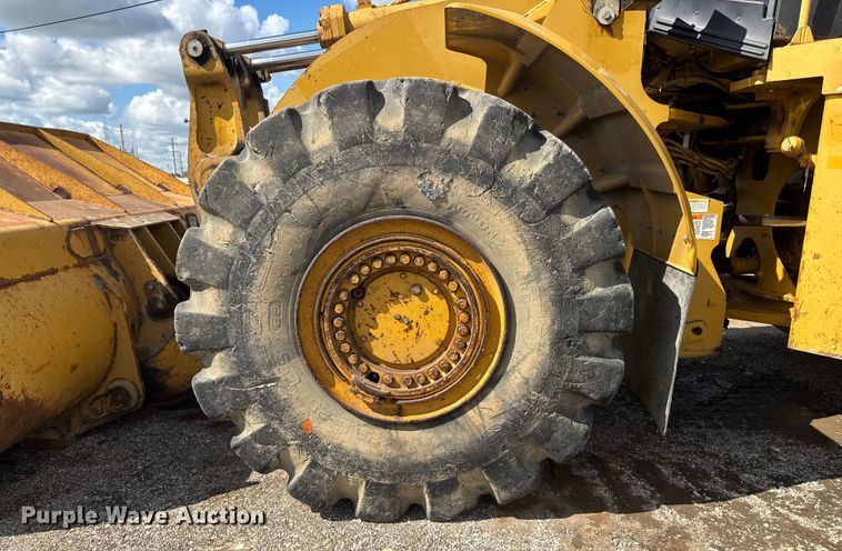 image for item ED1483 1997 Caterpillar 980G wheel loader