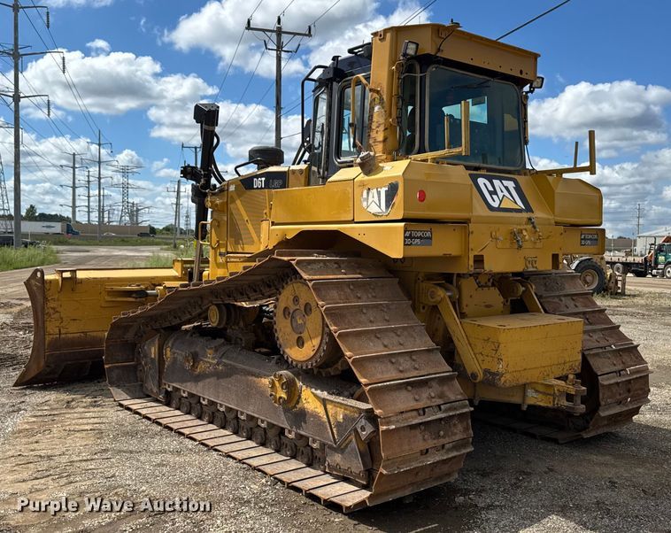 image for item ED1484 2014 Caterpillar D6T LGP dozer