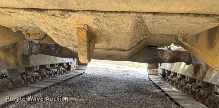 image for item ED1484 2014 Caterpillar D6T LGP dozer