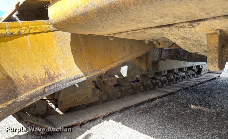 image for item ED1484 2014 Caterpillar D6T LGP dozer