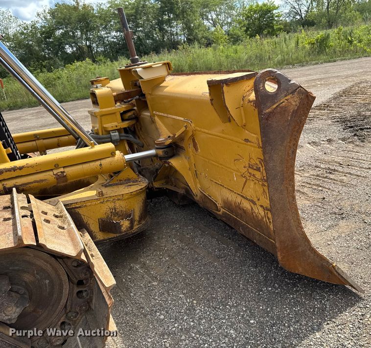 image for item ED1484 2014 Caterpillar D6T LGP dozer