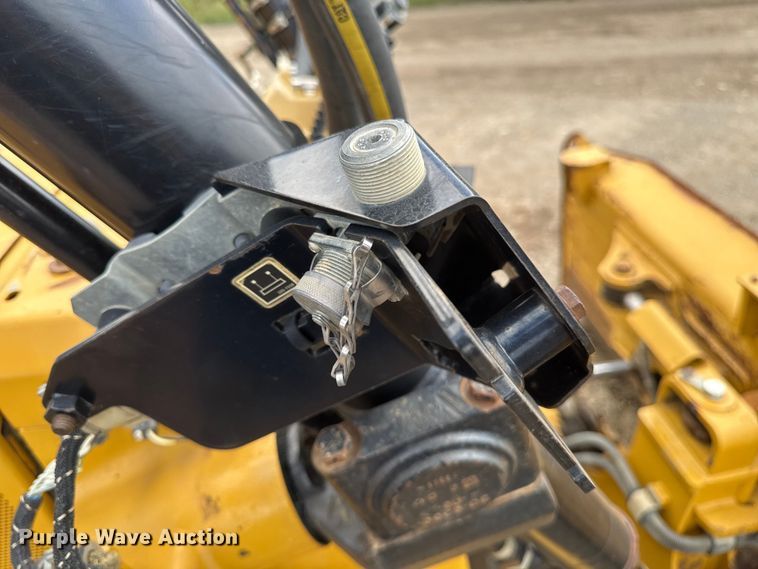 image for item ED1484 2014 Caterpillar D6T LGP dozer