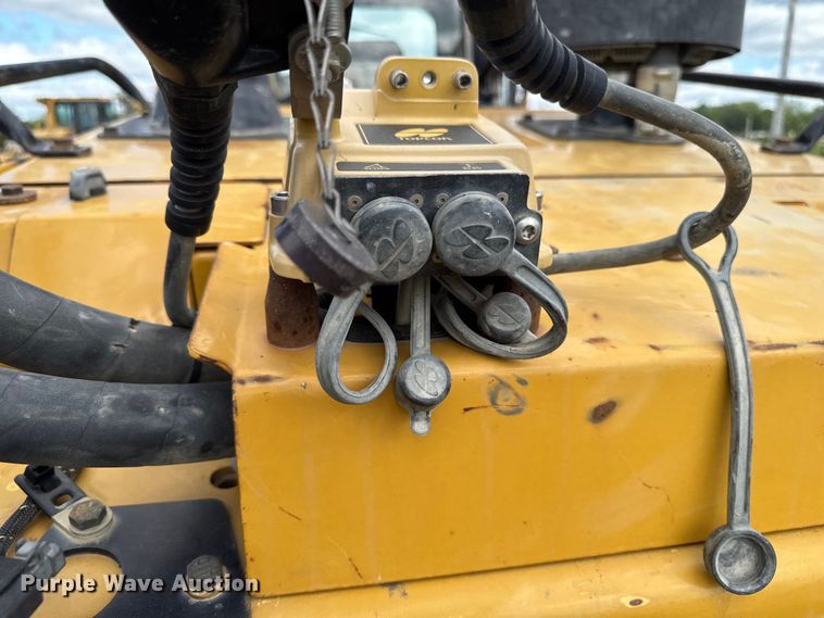 image for item ED1484 2014 Caterpillar D6T LGP dozer