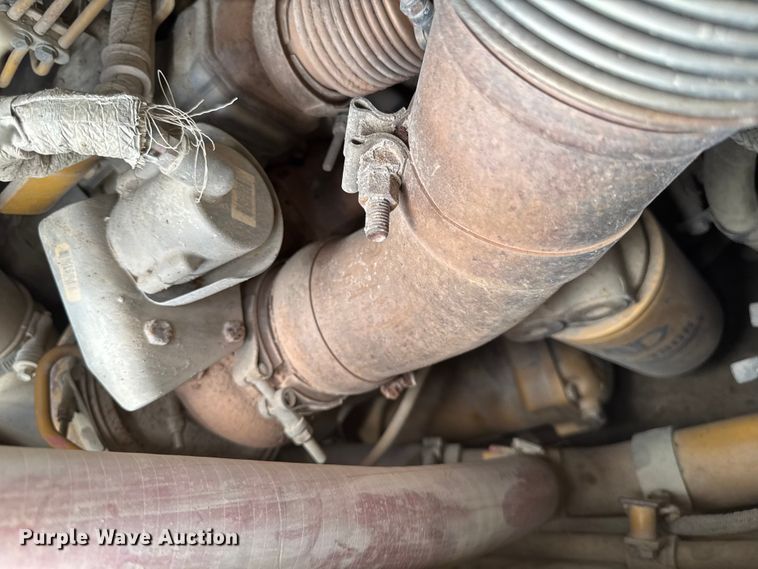 image for item ED1484 2014 Caterpillar D6T LGP dozer