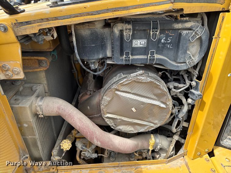 image for item ED1484 2014 Caterpillar D6T LGP dozer