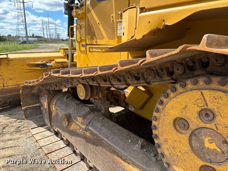 image for item ED1484 2014 Caterpillar D6T LGP dozer