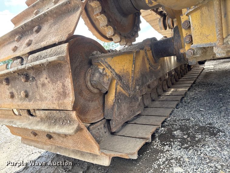 image for item ED1484 2014 Caterpillar D6T LGP dozer