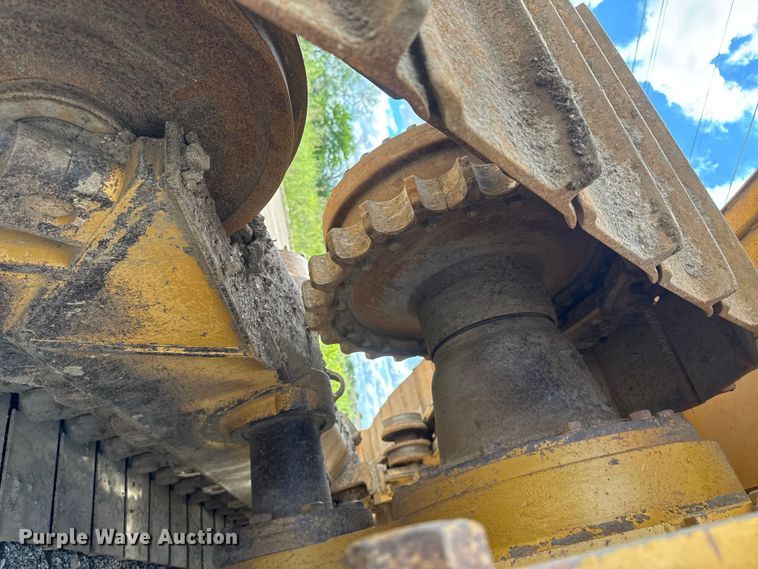 image for item ED1484 2014 Caterpillar D6T LGP dozer