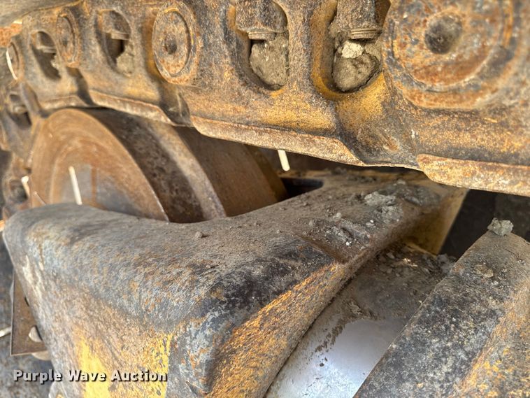 image for item ED1484 2014 Caterpillar D6T LGP dozer