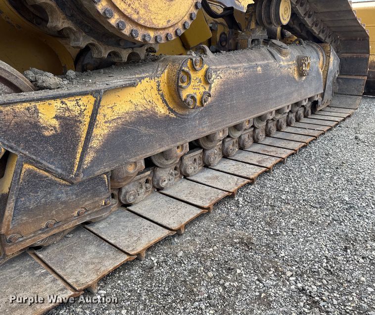 image for item ED1484 2014 Caterpillar D6T LGP dozer