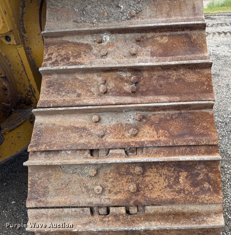 image for item ED1484 2014 Caterpillar D6T LGP dozer