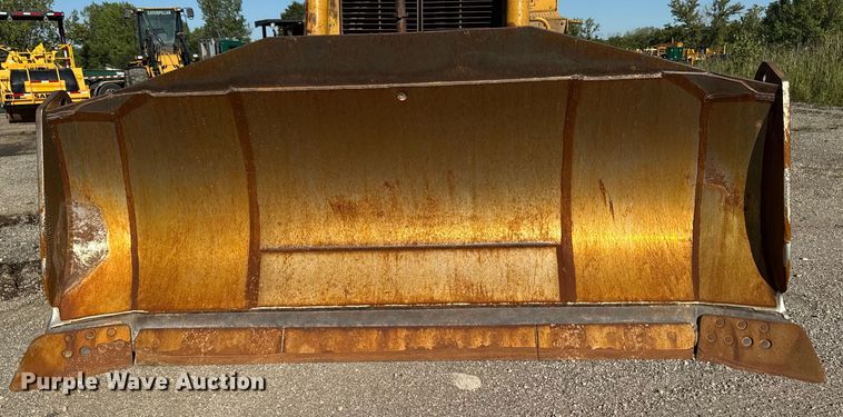 image for item ED1485 2004 Caterpillar D8R dozer