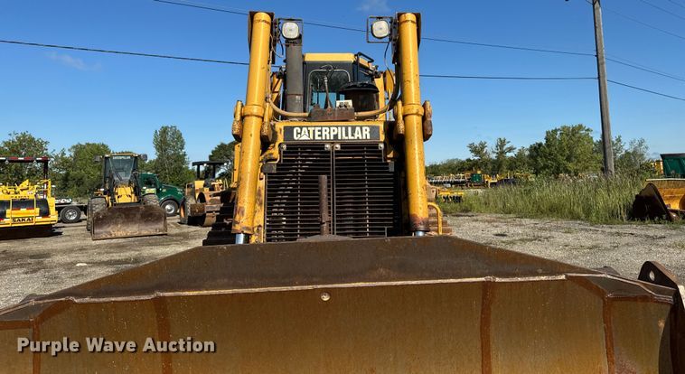 image for item ED1485 2004 Caterpillar D8R dozer