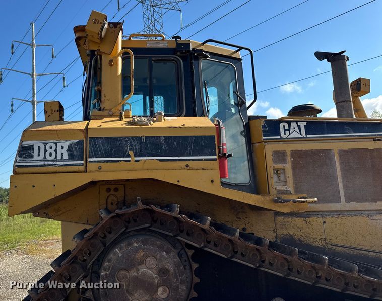 image for item ED1485 2004 Caterpillar D8R dozer