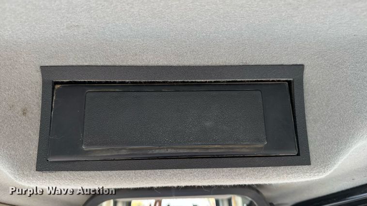 image for item ED1485 2004 Caterpillar D8R dozer