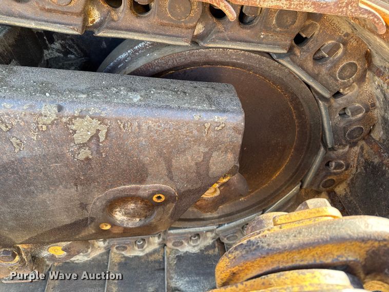 image for item ED1485 2004 Caterpillar D8R dozer