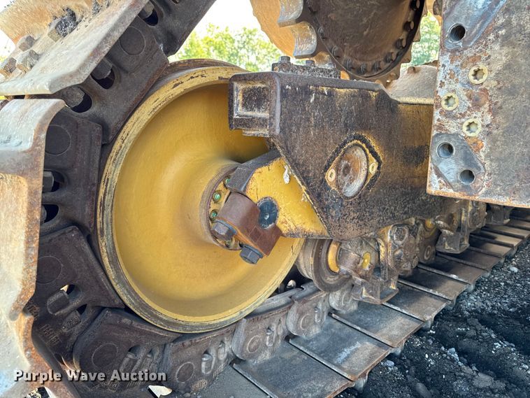 image for item ED1485 2004 Caterpillar D8R dozer