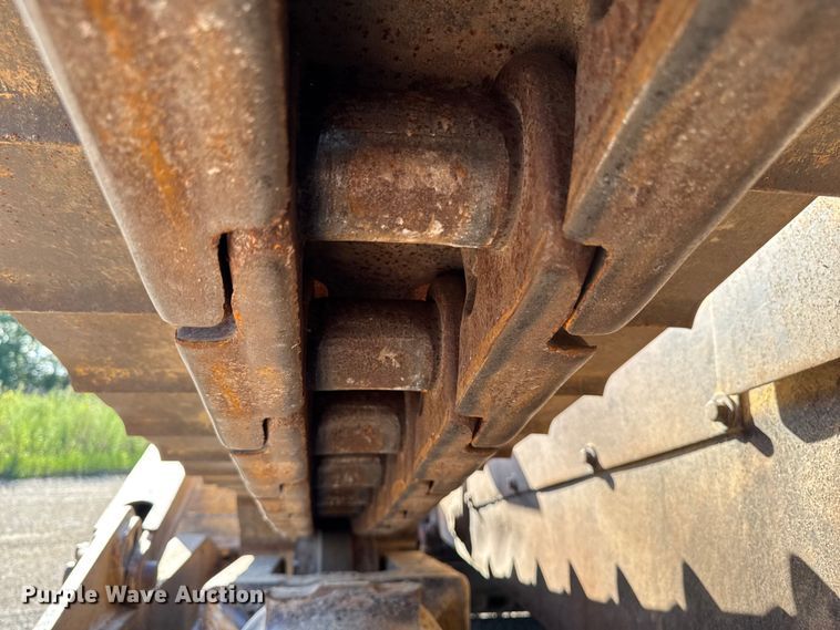 image for item ED1485 2004 Caterpillar D8R dozer