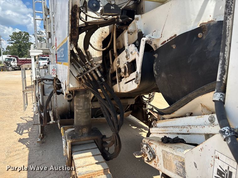 image for item ED2180 2003 Roadtec RX500-4 milling machine