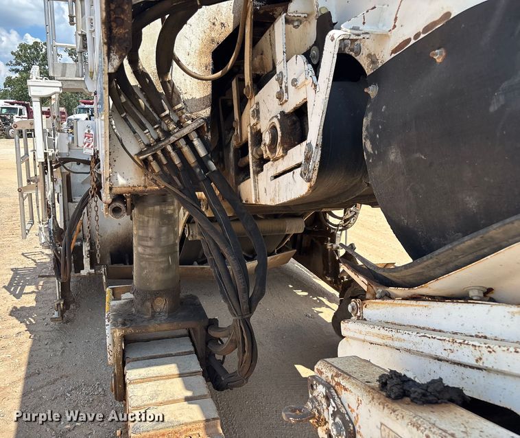 image for item ED2180 2003 Roadtec RX500-4 milling machine