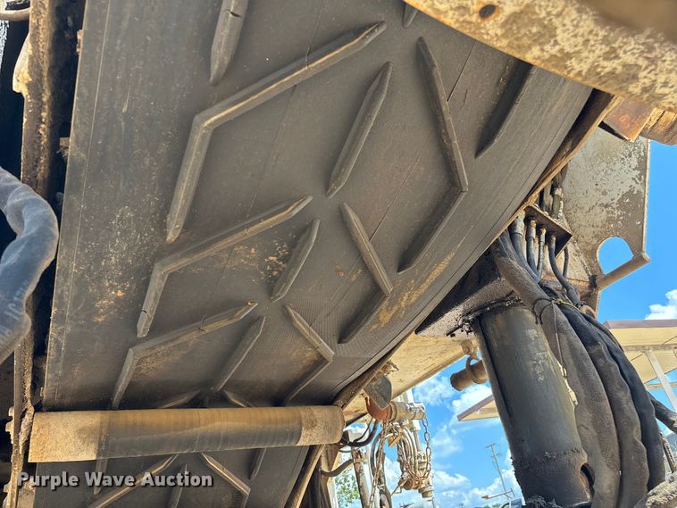 image for item ED2180 2003 Roadtec RX500-4 milling machine