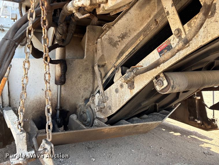 image for item ED2180 2003 Roadtec RX500-4 milling machine