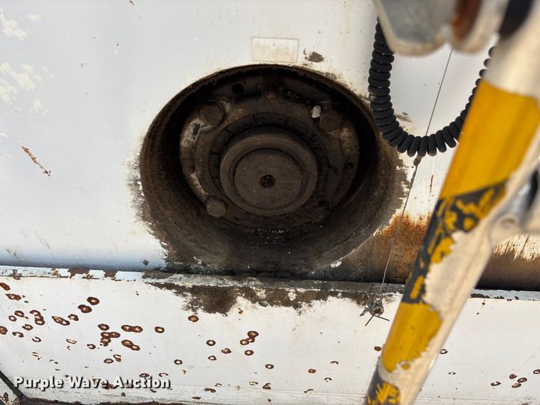 image for item ED2180 2003 Roadtec RX500-4 milling machine