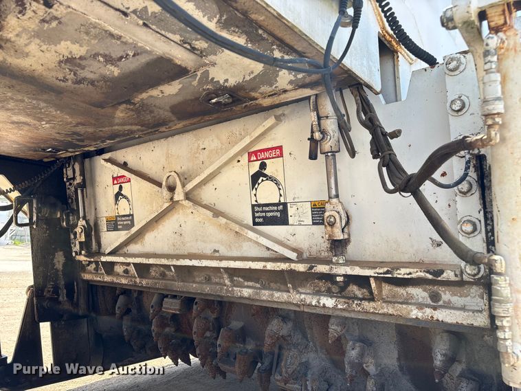 image for item ED2180 2003 Roadtec RX500-4 milling machine