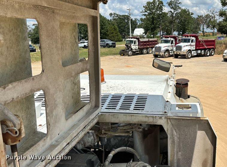 image for item ED2180 2003 Roadtec RX500-4 milling machine